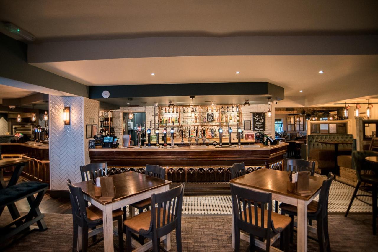 Cat & Lion Country Pub And Hotel وارينغتون المظهر الخارجي الصورة